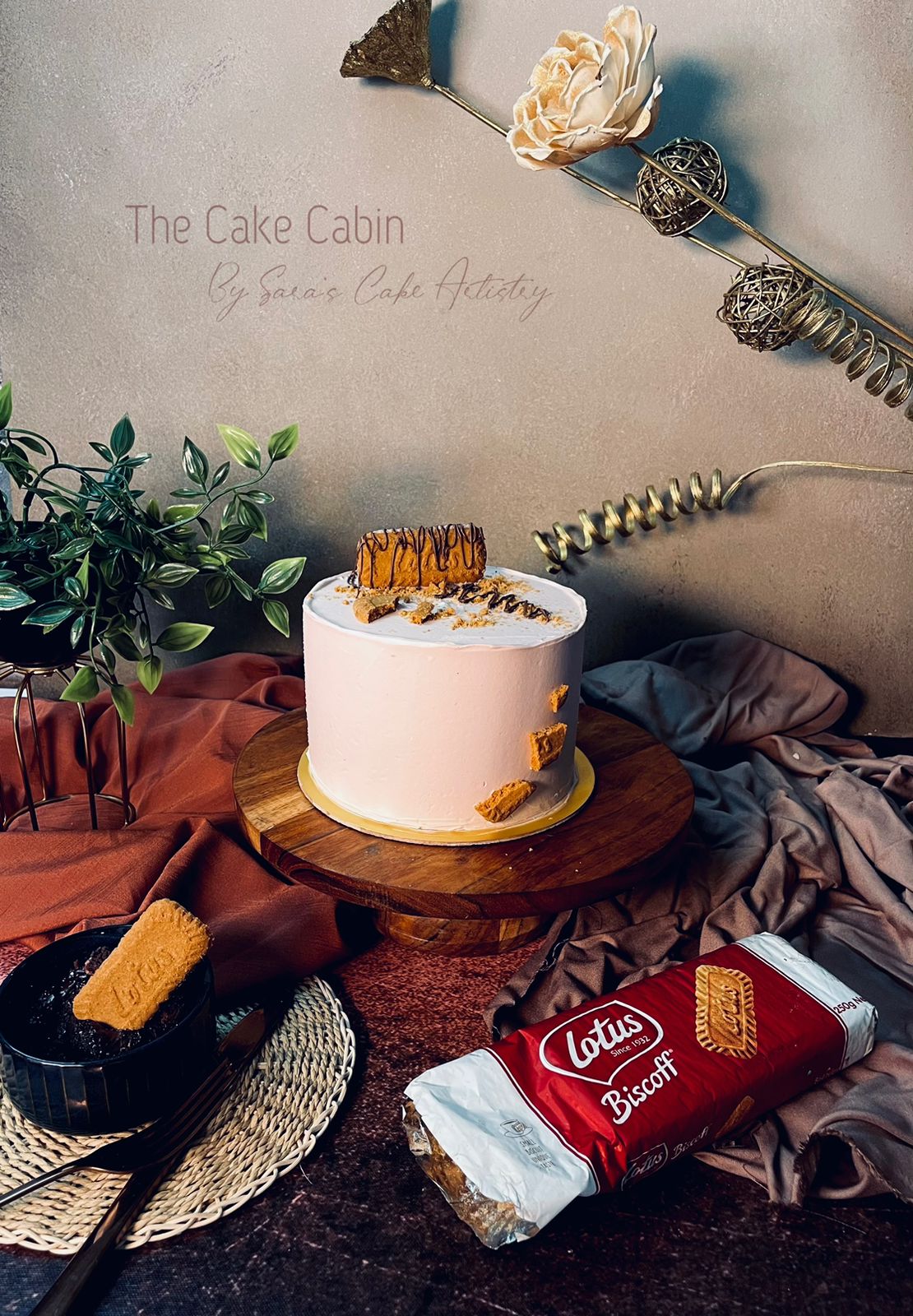 Creamy Biscoff Luxury Cake
